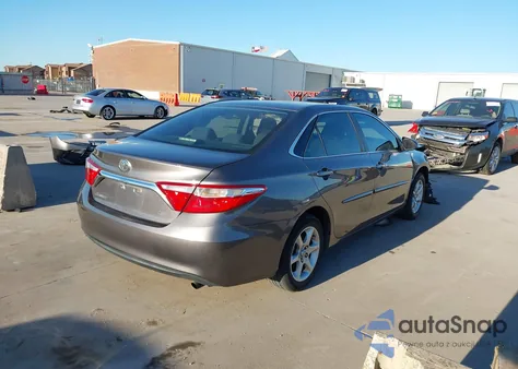 2015 Toyota Camry Le z USA, uszkodzony, nr VIN 4T4BF1FK7FR499422